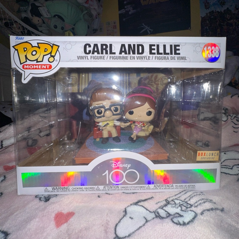 Funko Pop! Moment Carl and Ellie “Boxlunch Exclusive”
